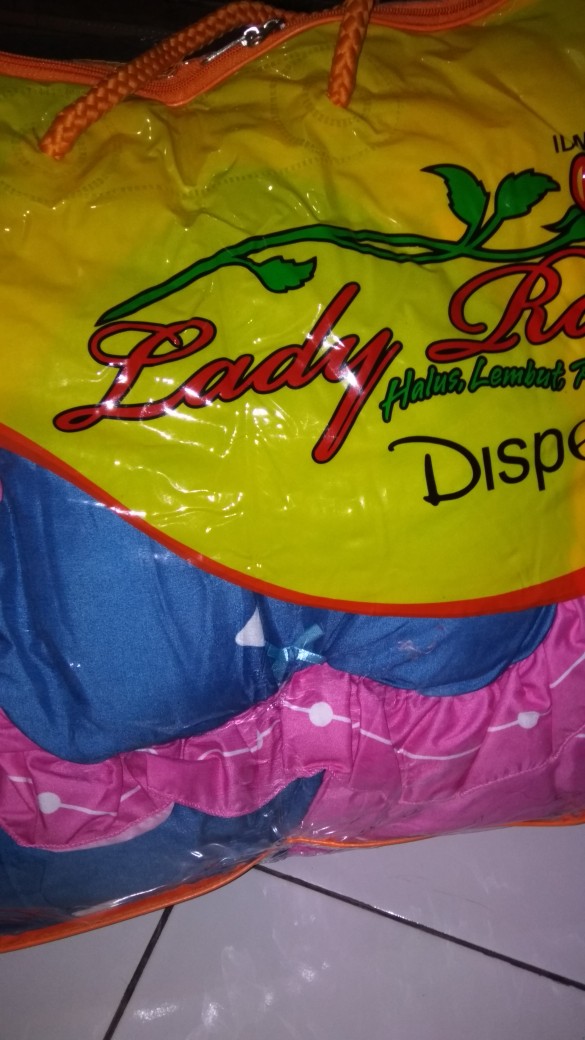 Bedcover Lady Rose Uk. King (180x200)cm Motif Kreatif Flamingo, Doraemon, Hello Kitty, Kerokeroppi