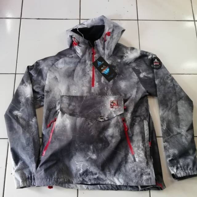 Jaket Gunung Avtech Puppen Tahan Air dan Tahan Angin