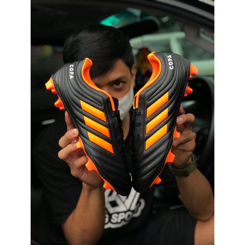 Sepatu Sepakbola ADIDAS Copa 20.4 FG