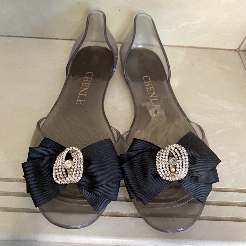 PRELOVED Sepatu Wanita Flat Shoes Black