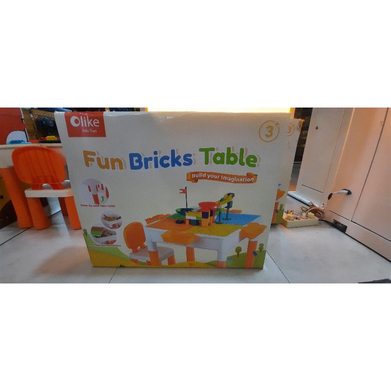 fun bricks table