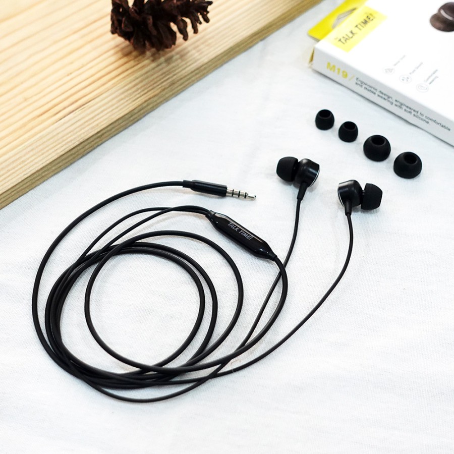 HEADSET SUPER BASS HANDSFREE SUPER BASS HEADSET EARPHONE HANDSFREE TALKTIME M19 HEADSET