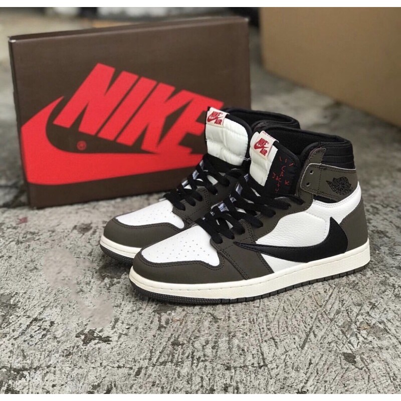 Nike Air Jordan 1 Retro