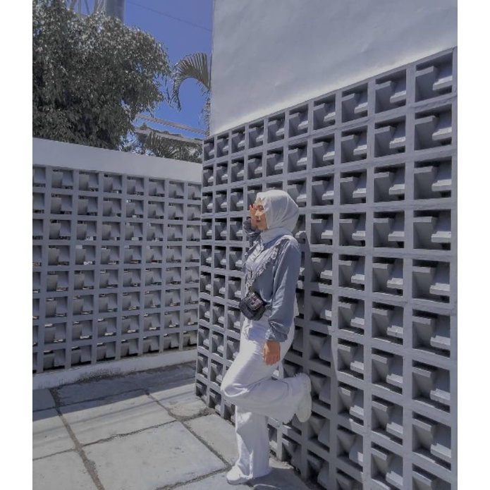 Dingklik. Loster / Roster / Loster beton / rumah minimalis / angin angin / Lubang angin