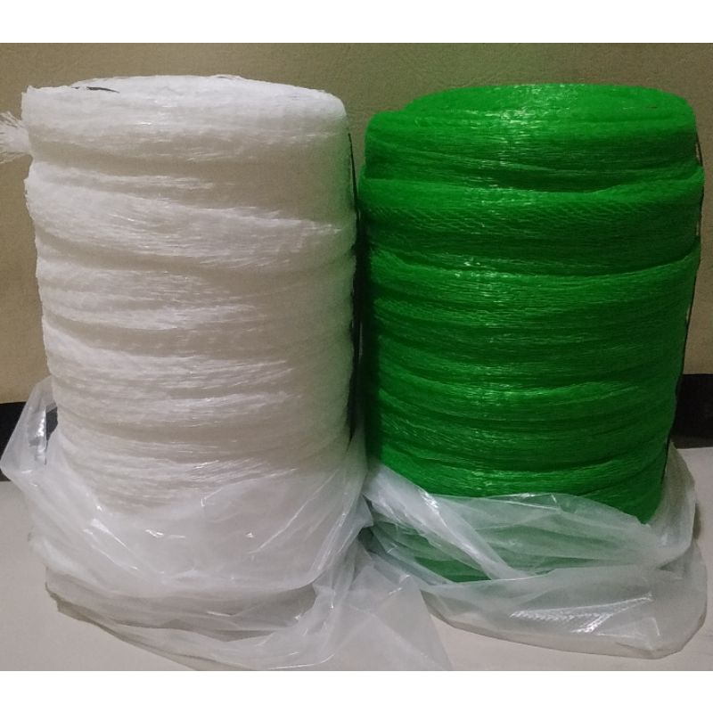 

Jaring buah polynet hijau putih Import lubang kecil berat ± 620-670 gram
