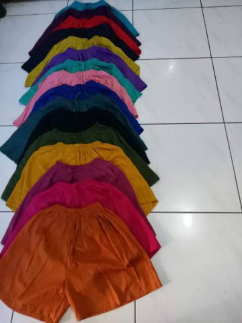 Celana rayon pendek pendek Jumbo bali  ( best seller)