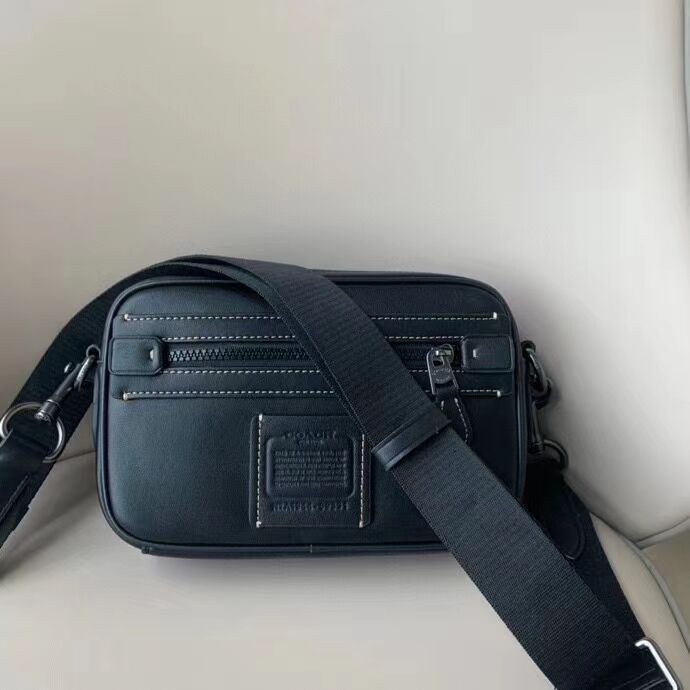 coach F69331 Ransel asli asli / tas bahu / tas kulit / tas pria