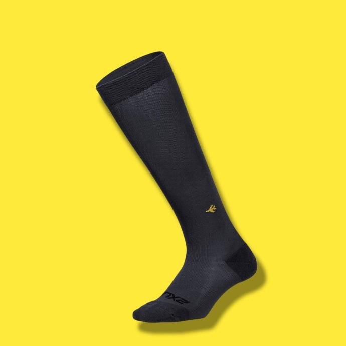 2XU Flight Compression Sock Titanium/Titanium L2 Black Grey ---Terbaru---