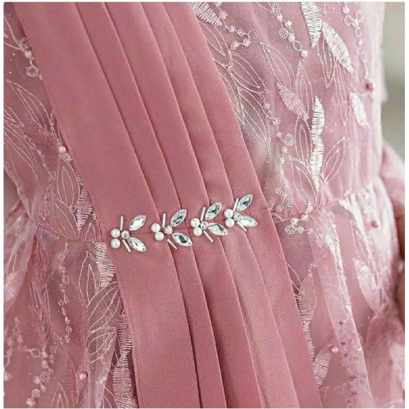 Batik Brokat Kebaya Couple Jumbo Modern, Kebaya Tunangan Sarimbit Kondangan, Kebaya Wisuda Amalia-2