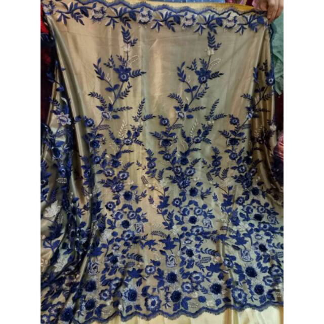 Tile 3D bordir payet