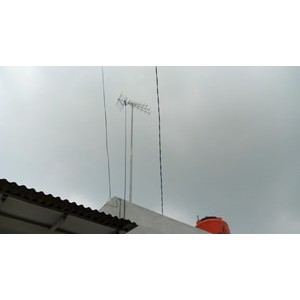 tiang antena tv digital 6 meter outdoor + penambahan clem 2 (+paku)