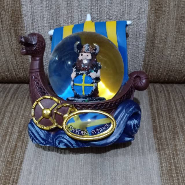 Snow Globe Sweden Swedia