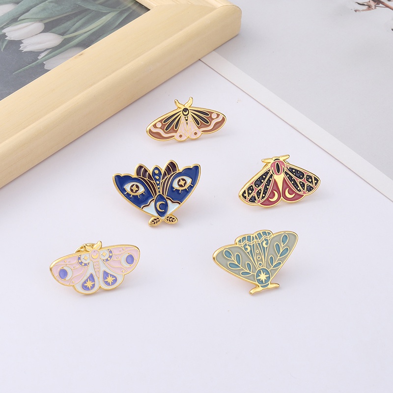 Colorful Moth Butterfly Enamel Pins Cute Butterfly Brooch Lapel Pin Badge Cartoon Insect Jewelry Gift