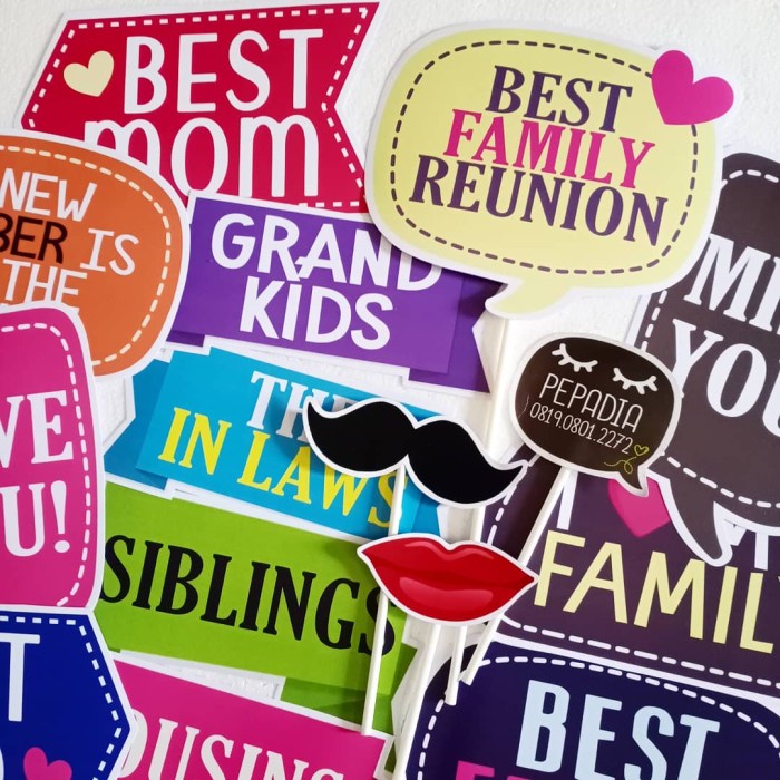 TERLARIS FAMILY REUNI FUN PROPS PHOTO PROPS AKSESORIS PHOTOBOOTH ISI 12PC