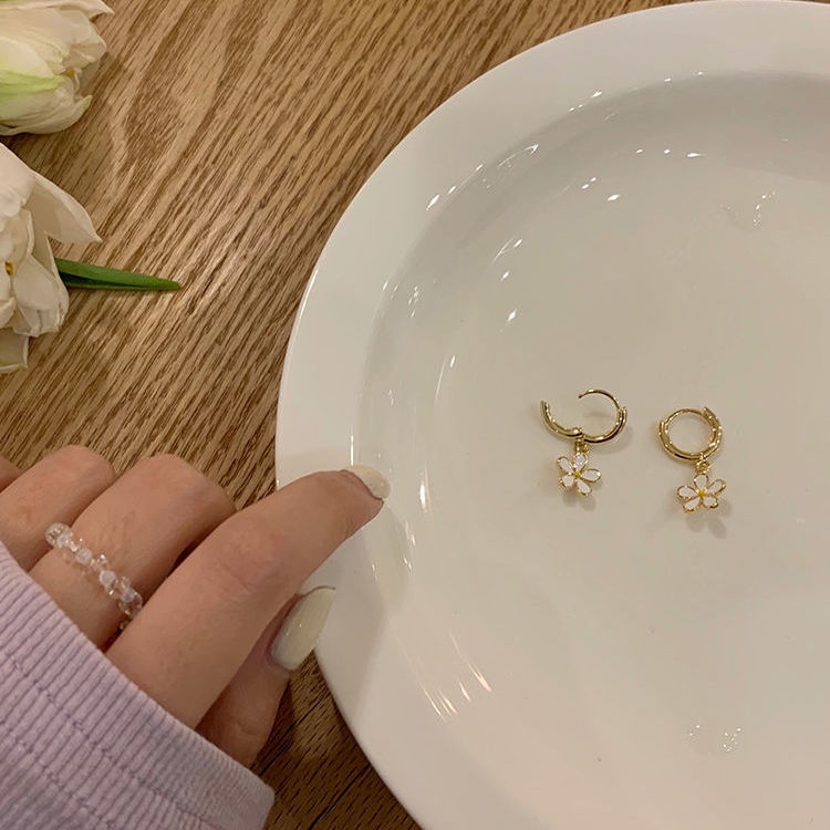 Super gadis manis bunga telinga cincin Baru Fashion anting-anting anggun dan petite all-match desain