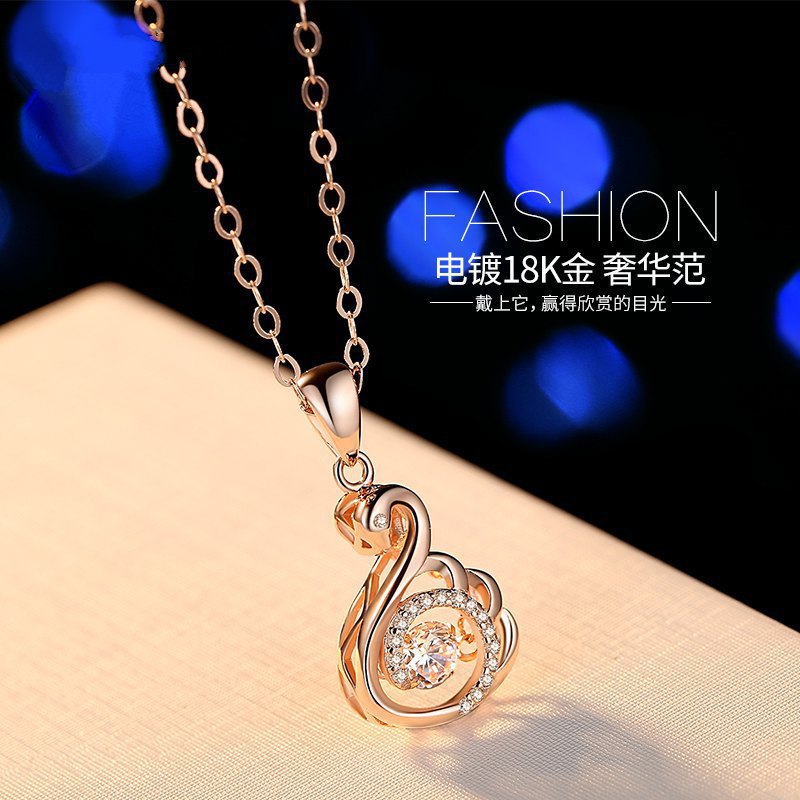 Kalung Rantai Rose Gold 18k Dengan Liontin Untuk Wanita