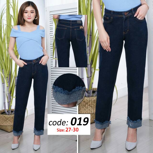 Celana Jeans Boyfriend / Celana Boyfriend /Celana Boyfrien/ Celana Jeans Korea /Celana Model Terbaru