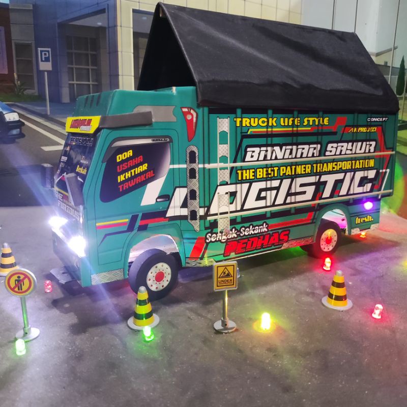 Truk Oleng Miniatur Kayu Asli  Full Variasi bandar sayur Lampu Kelap Kelip Terpal Roda Kayu Mainan A