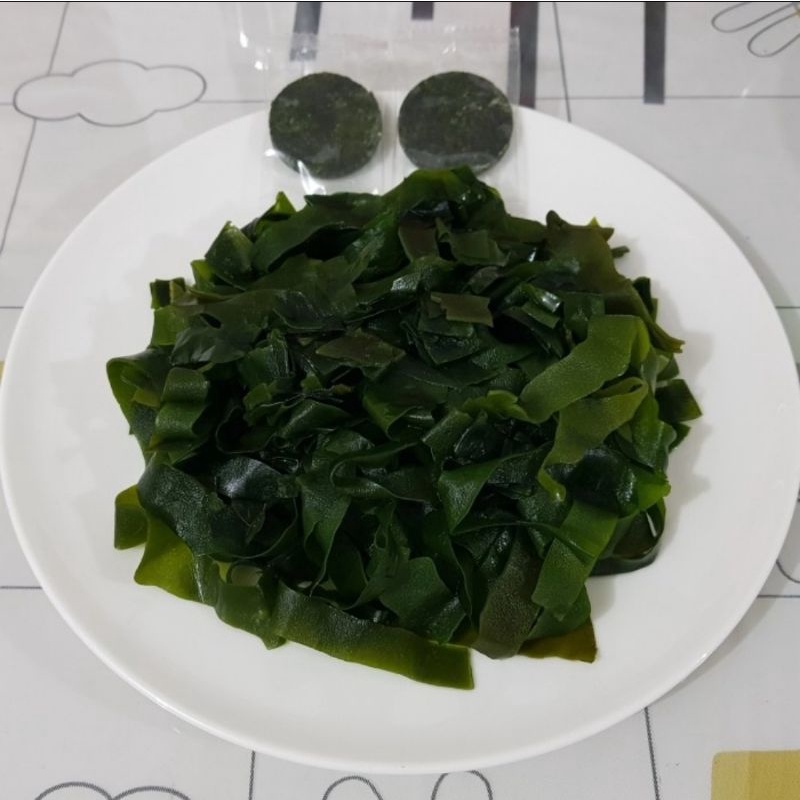 

Dried Compressed Kelp/Rumput Laut Kering/Hai Dai Miao