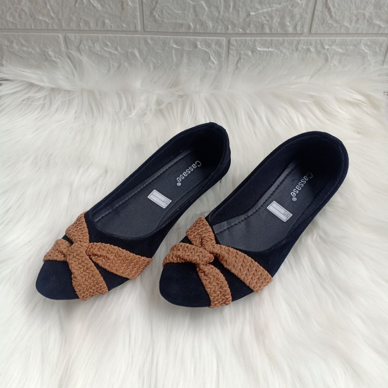 SEPATU BALET WANITA HITAM VARIASI DIKSI SILANG COKLAT FLATSHOES TERBARU KEKINIAN FLATSHOES VIRAL FASHION SALE