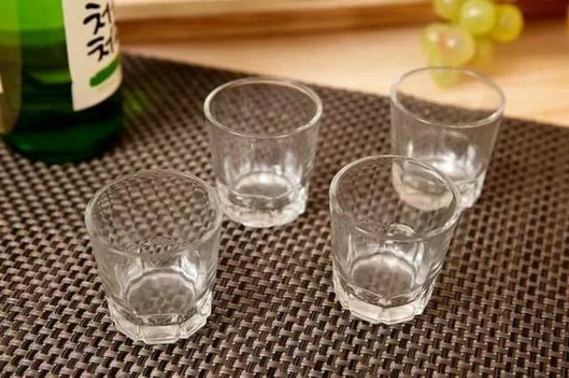 Gelas soju - soju glass drink - gelas mini one shot glass - wine glass - gelas sloki