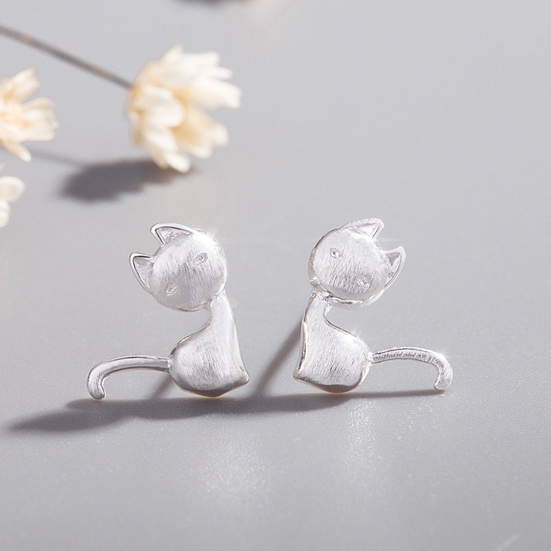 Anting silver brushed Bentuk Kucing Gaya Jepang Dan Korea Selatan Untuk Wanita