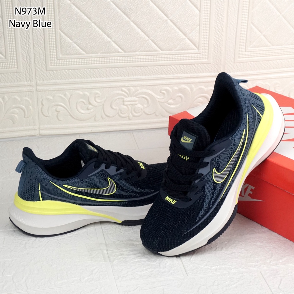 SEPATU COWOK NK AIR ZOOM N973M