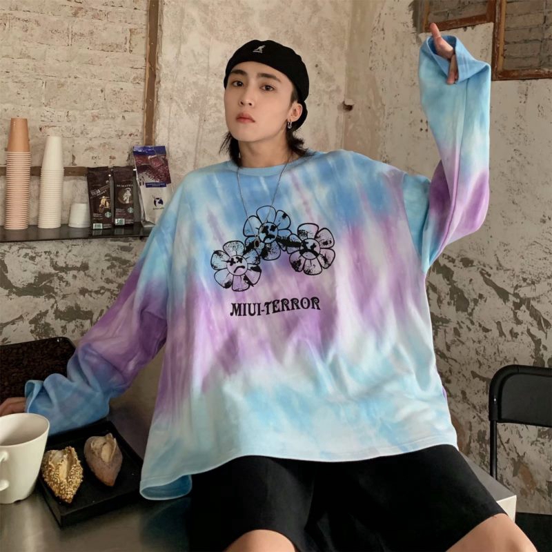 Sweater Kaos Unisex Lengan Panjang dengan Hoodie dan Kerah Sweater Kaos Unisex Lengan Panjang dengan Hoodie dan Kerah
