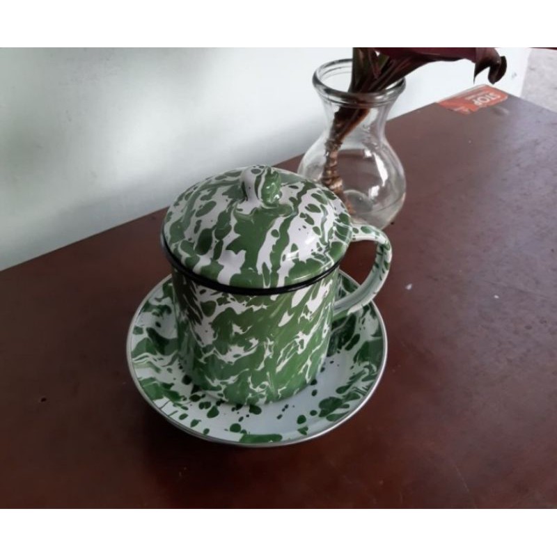 MUG GELAS CANGKIR PISIN TATAKAN ENAMEL SENG BLIRIK BLURIK LURIK LOREK LORENG KUNO ANTIK JADUL 1 SET