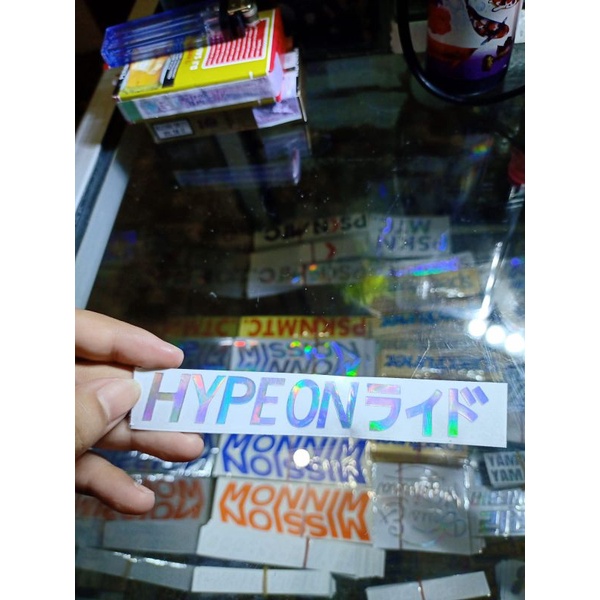 sticker cutting HYPEON 13CM