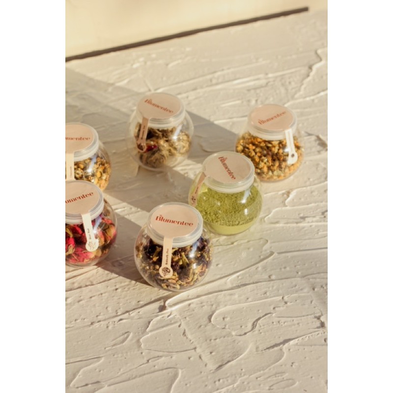 

Rose Bud, Roselle/Hibiscus, Butterfly Pea, Chamomile, Blooming Tea, Baby Chrysanthemum, Matcha