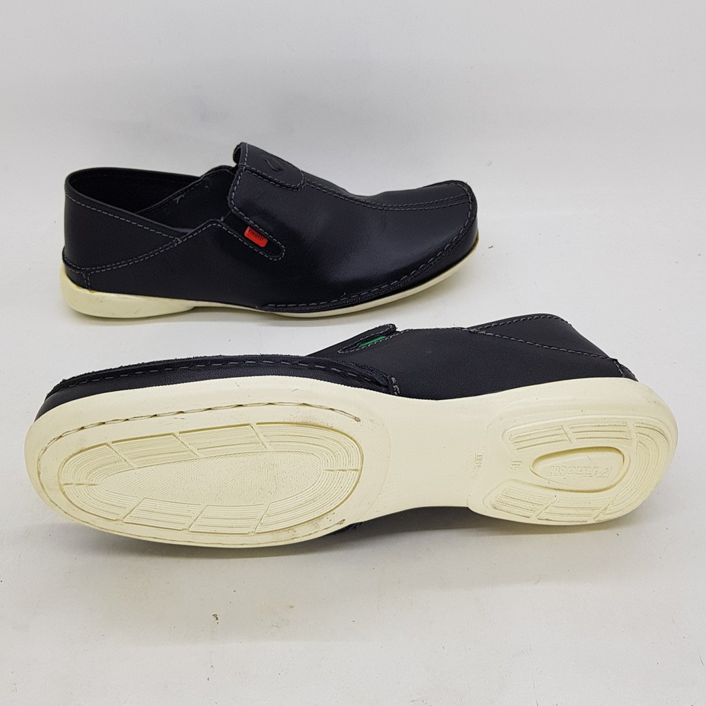 Sepatu kulit premium (nappa) SI03 Finotti