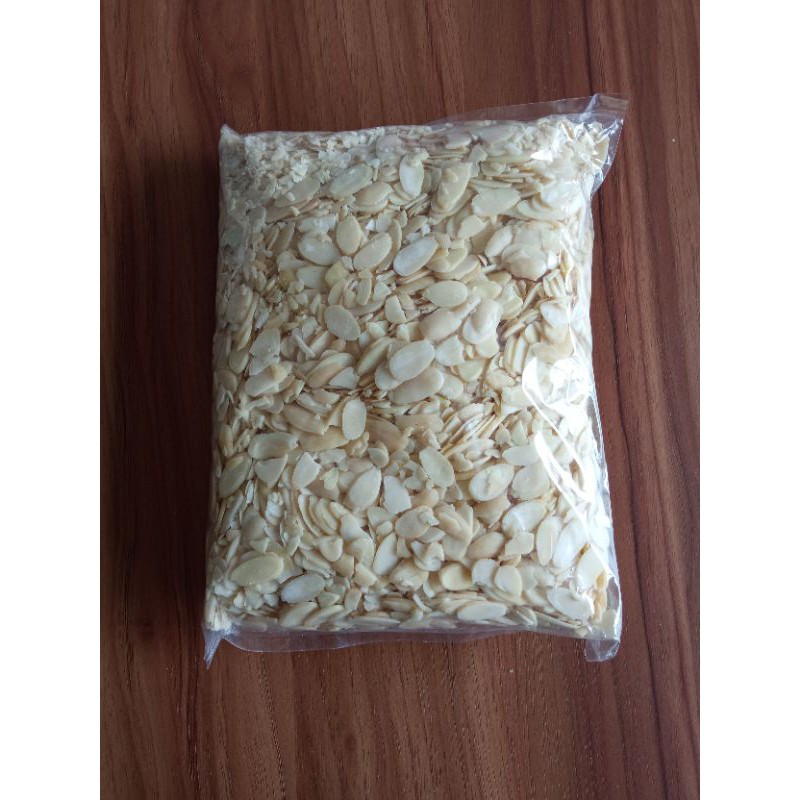 

Almond Slice repack 1kg