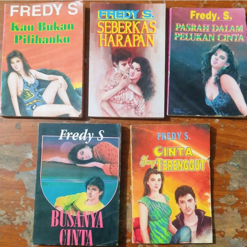 Paket Hemat Novel Dewasa. (Fredy S.)