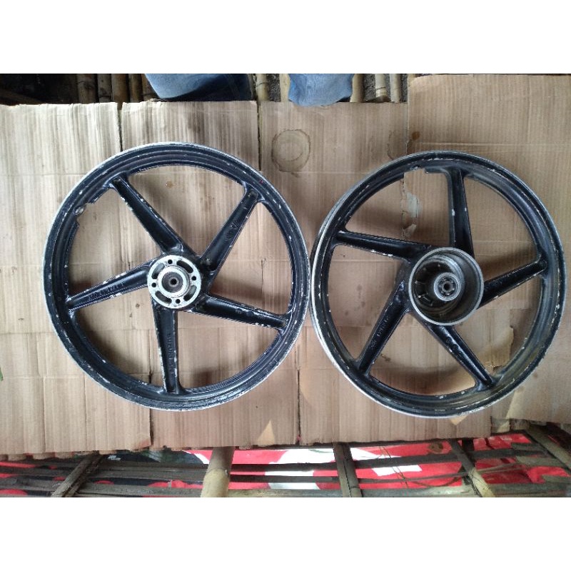 velg velek racing smash shogun satria 2tk Depn+blakang