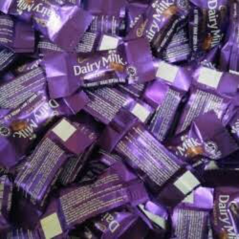 

Cadbury Dairy Milk 4.5gr