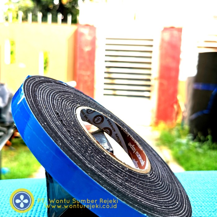 

Gaya Busa Foam Single Tape 50 Mm X 10 Mtr, Tebal 3 Mm , Warna Hitam Berkualitas