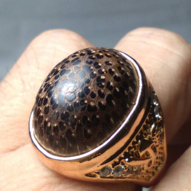 Cincin kayu liwung top hq