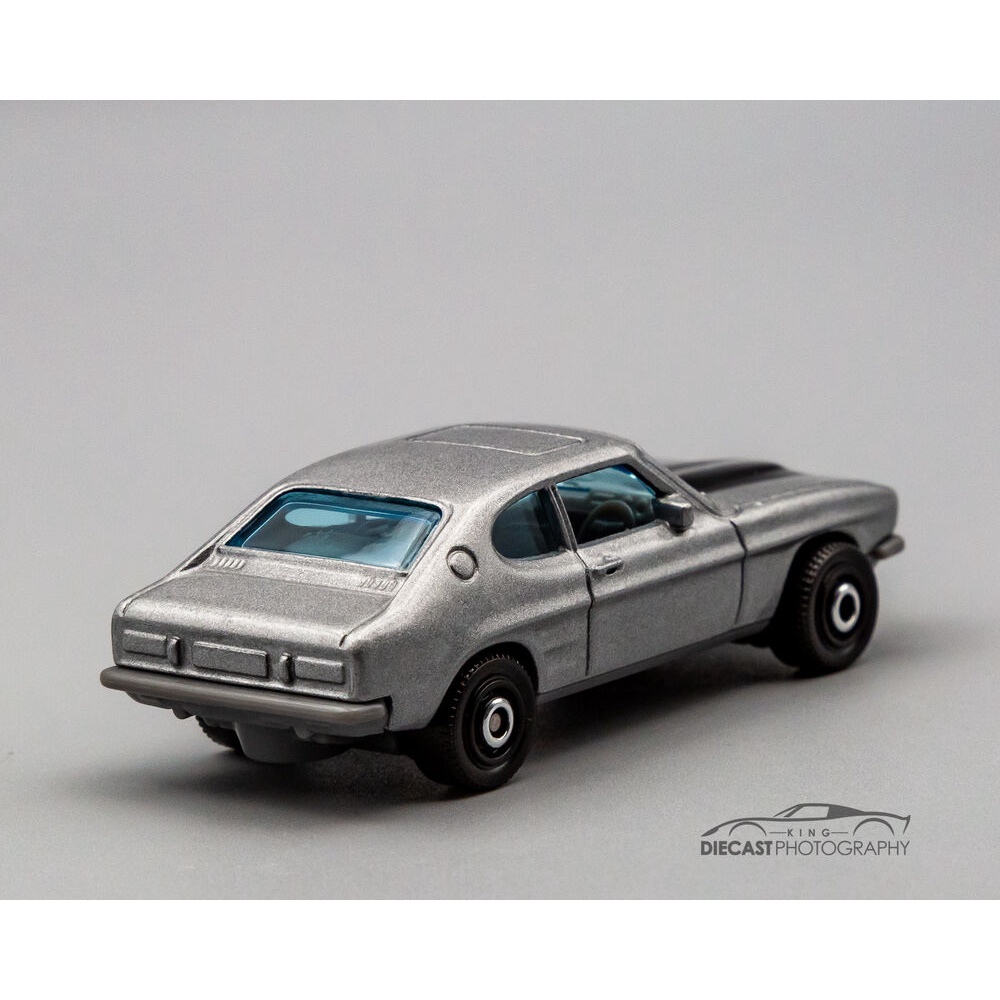 Matchbox 1970 Ford Capri Abu-abu