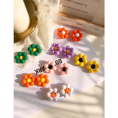 LRC Anting Tusuk Fashion Flower Beaded Flower Earrings F59881