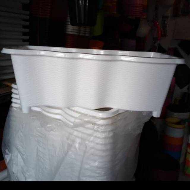 Pot plastik panjang sgp 03 putih