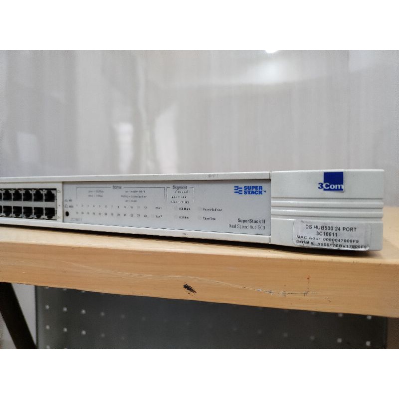 Switch 3COM SUper stack II Dual Speed ​​Hub 500 type 3C16611.