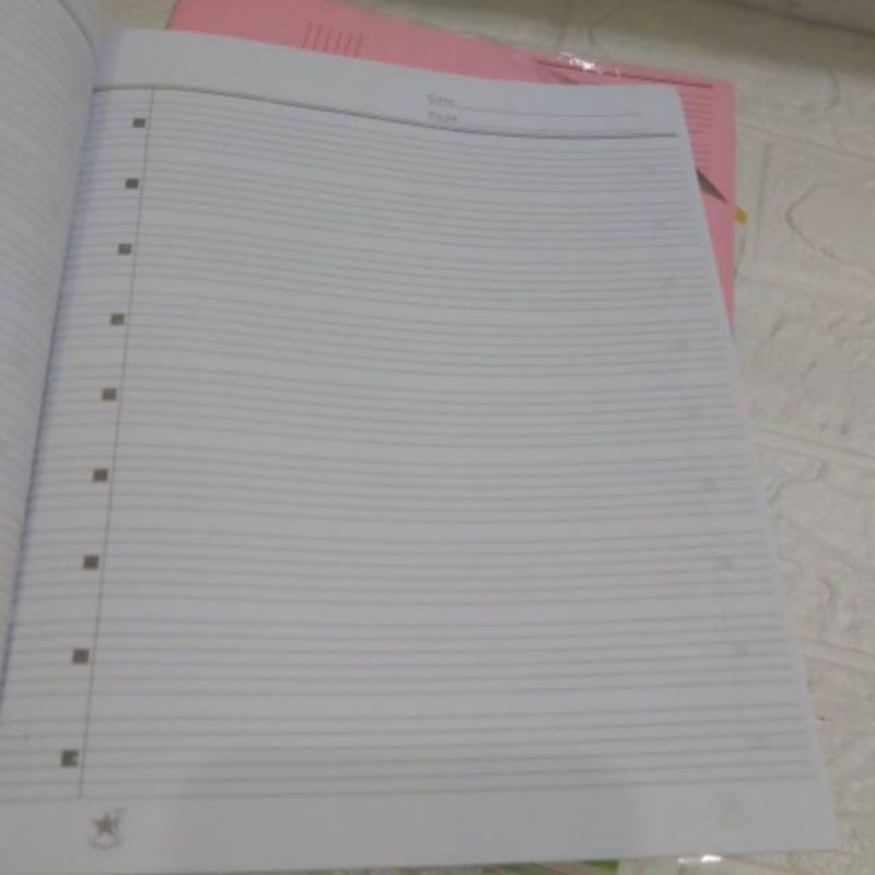 

Buku tulis garis lima/garis tiga/kotak besar/Kotak sedang/kotak kecil matematika Bintang obor