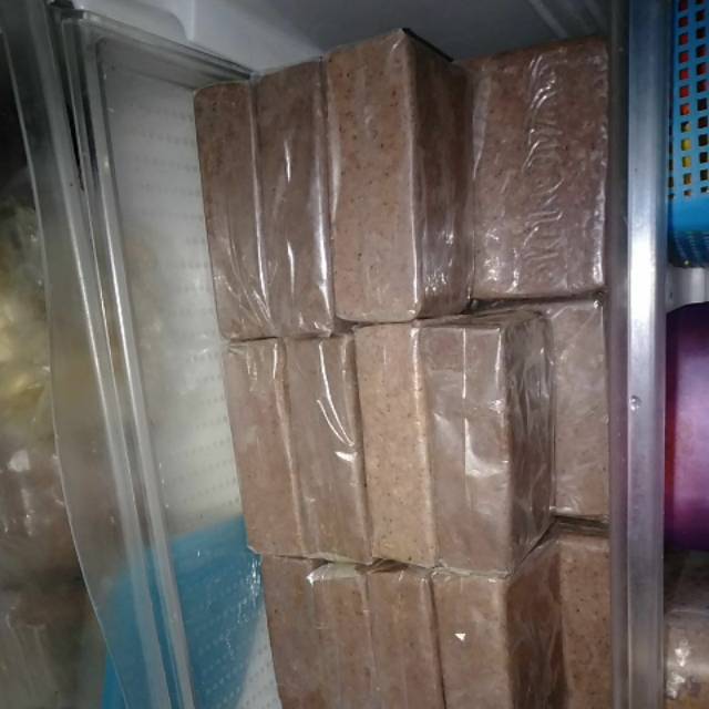 

Belacan asli Bangka alias terasi udang murni 500 gram perbuah
