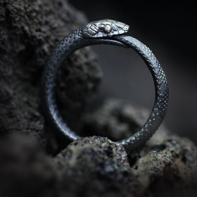 Cincin Desain Dark Pioneer Bahan Stainless Steel Gaya Vintage Punk Untuk Pria Dan Wanita