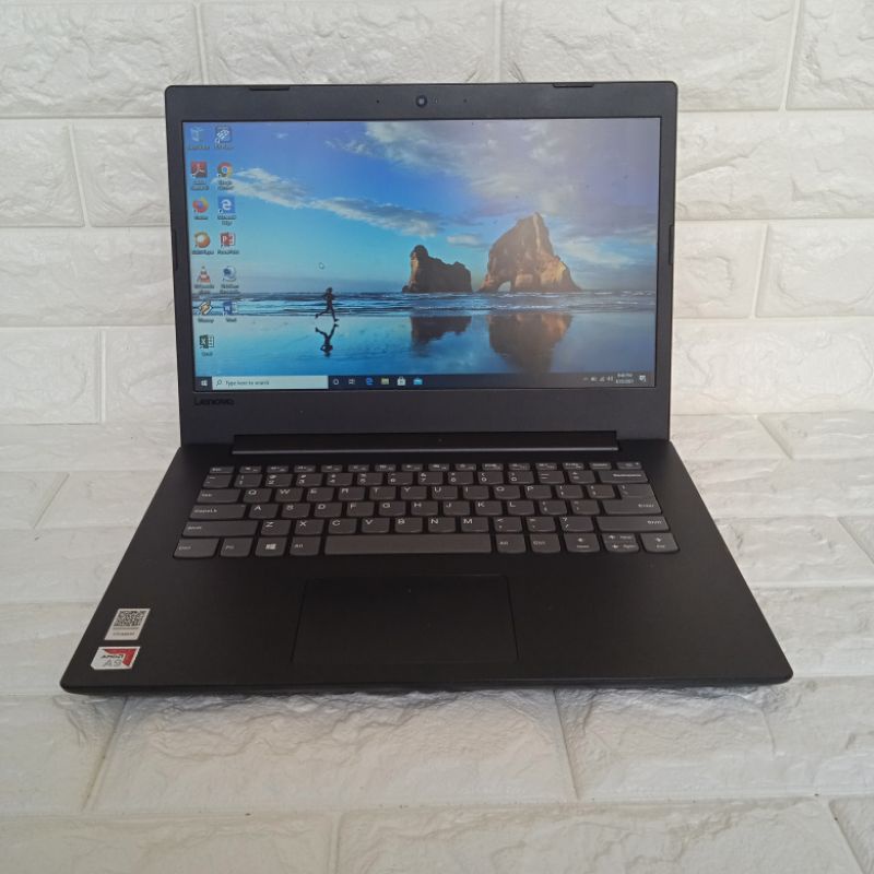 Lenovo V145 AMD A9-9425 R5 ram 4GB HDD 1TB