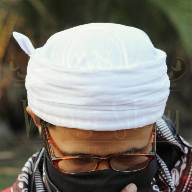 Blangkon Sunda Candra Sumirat Putih - Iket Kepala Sunda Candra Sumirat Putih - Blangkon Sunan