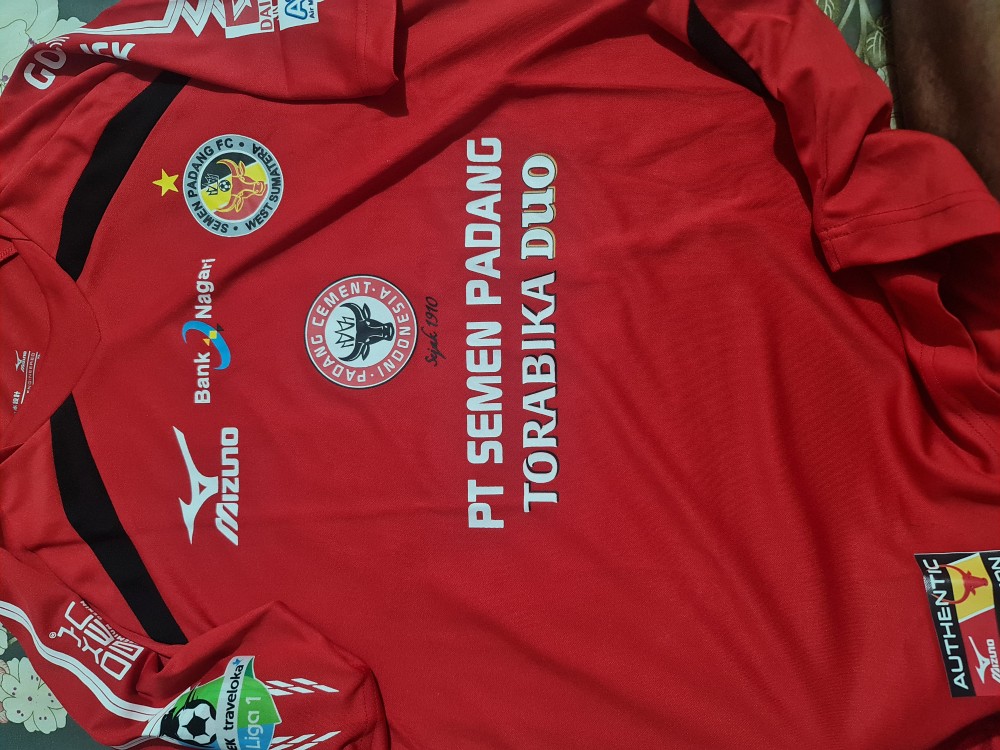 Name Set Original Tim Semen Padang Fc