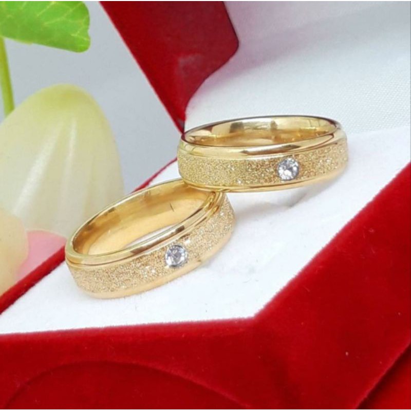 Cincin Titanium Ukir Pasir Permata N06042106