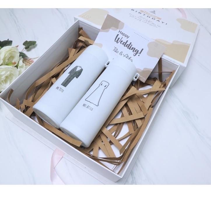 

DISKON !!! 9.9 Kado Gift box Hampers Nikahan Wedding Tumbler Termos Couple [KODE 727]